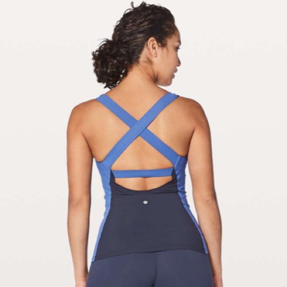 Rare Lululemon Long Breath tank - Size 6